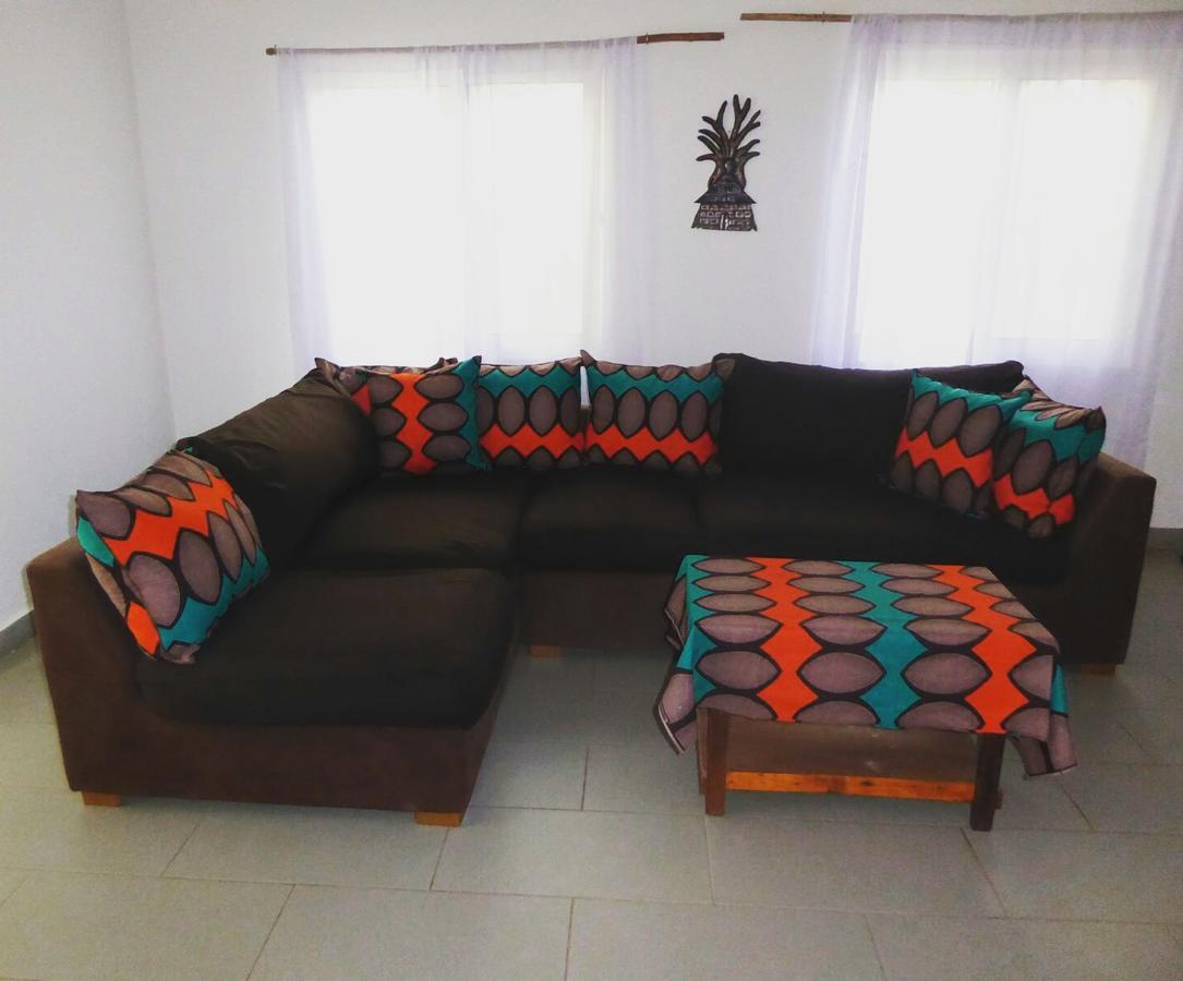 Sarawally Guesthouse Ampaya Extérieur photo